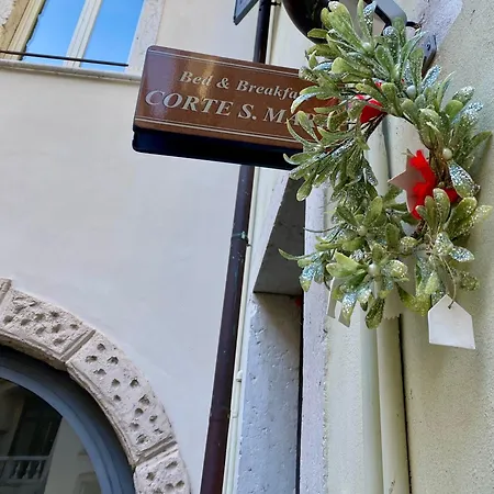 Bed & Breakfast Corte Santa Maria *